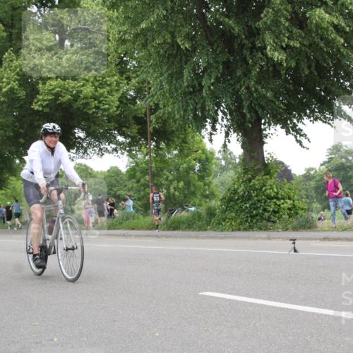 15.06.2025 - 7 Türme Triathlon Yannick Fuchs http://msf.ph/oto/7987434 15.06.2025 13:56:59 Radfahren  meine-sportfotos.de