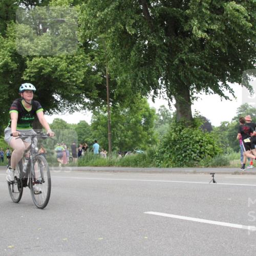 15.06.2025 - 7 Türme Triathlon Yannick Fuchs http://msf.ph/oto/7987513 15.06.2025 13:57:28 Radfahren  meine-sportfotos.de