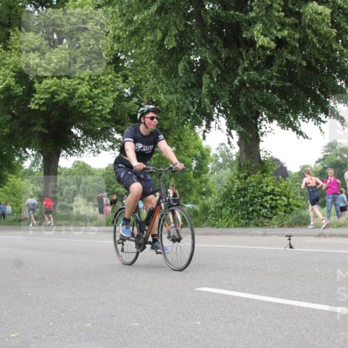 15.06.2025 - 7 Türme Triathlon Yannick Fuchs http://msf.ph/oto/7987534 15.06.2025 13:57:49 Radfahren  meine-sportfotos.de