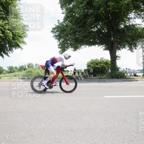 15.06.2025 - 7 Türme Triathlon Yannick Fuchs http://msf.ph/oto/7987593 15.06.2025 12:47:13 Radfahren 256, 291, 494, 629, 651 meine-sportfotos.de