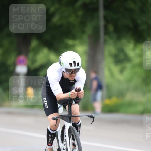 15.06.2025 - 7 Türme Triathlon Yannick Fuchs http://msf.ph/oto/7987598 15.06.2025 11:42:46 Radfahren 341 meine-sportfotos.de