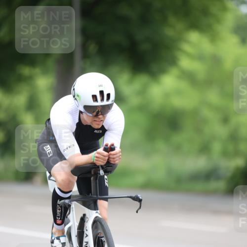 15.06.2025 - 7 Türme Triathlon Yannick Fuchs http://msf.ph/oto/7987610 15.06.2025 11:42:47 Radfahren 341 meine-sportfotos.de