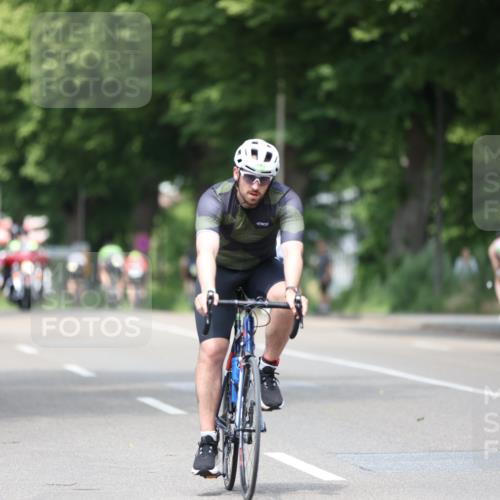 15.06.2025 - 7 Türme Triathlon Yannick Fuchs http://msf.ph/oto/7987632 15.06.2025 12:58:52 Radfahren 527, 665, 681, 701, 1182 meine-sportfotos.de