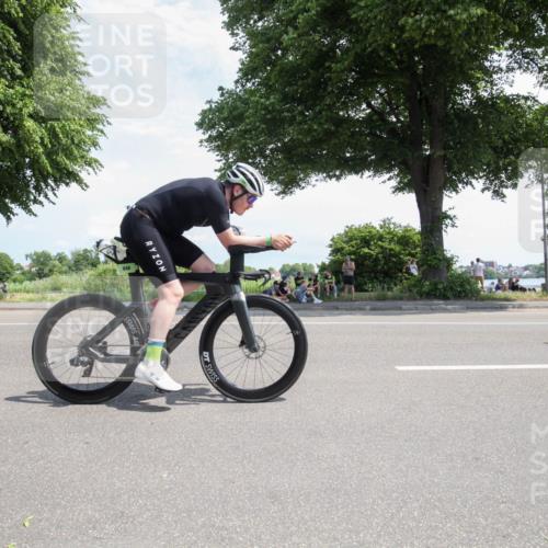15.06.2025 - 7 Türme Triathlon Yannick Fuchs http://msf.ph/oto/7987639 15.06.2025 12:47:45 Radfahren 247, 411, 443, 477, 489, 583, 648 meine-sportfotos.de