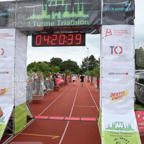 15.06.2025 - 7 Türme Triathlon Michael Strokosch http://msf.ph/oto/7987682 15.06.2025 14:20:39 Ziel 524, 796, 876, 1041, 1092 meine-sportfotos.de