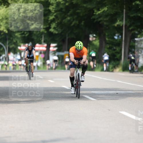 15.06.2025 - 7 Türme Triathlon Yannick Fuchs http://msf.ph/oto/7987730 15.06.2025 12:59:05 Radfahren 361, 579, 647, 919, 1006, 1071 meine-sportfotos.de