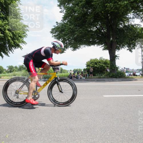 15.06.2025 - 7 Türme Triathlon Yannick Fuchs http://msf.ph/oto/7987736 15.06.2025 12:48:51 Radfahren 256, 445, 446, 530, 540 meine-sportfotos.de