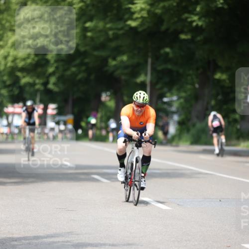15.06.2025 - 7 Türme Triathlon Yannick Fuchs http://msf.ph/oto/7987759 15.06.2025 12:59:06 Radfahren 361, 579, 639, 647, 919, 1006, 1071 meine-sportfotos.de