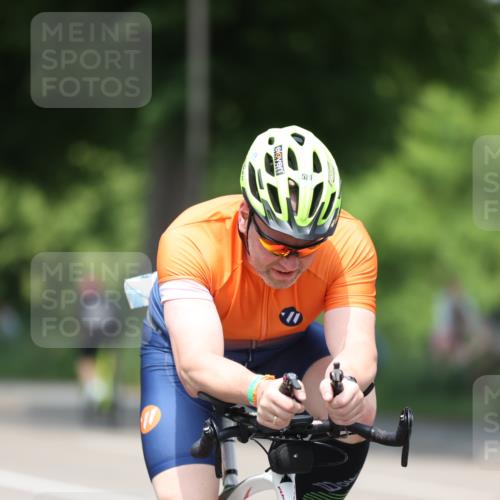 15.06.2025 - 7 Türme Triathlon Yannick Fuchs http://msf.ph/oto/7987778 15.06.2025 12:59:07 Radfahren 361, 579, 639, 647, 919, 1006, 1071 meine-sportfotos.de