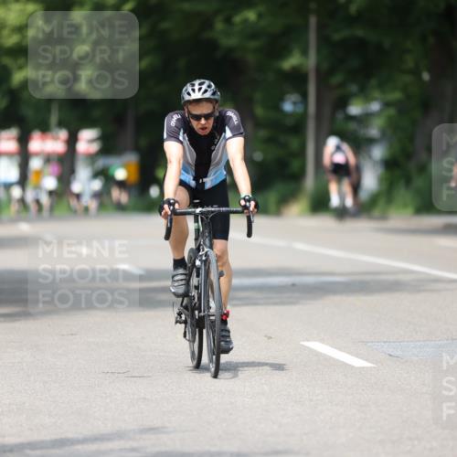 15.06.2025 - 7 Türme Triathlon Yannick Fuchs http://msf.ph/oto/7987783 15.06.2025 12:59:08 Radfahren 361, 579, 639, 647, 919, 1071 meine-sportfotos.de