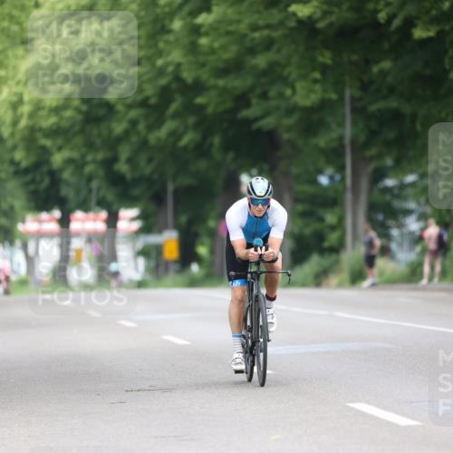 15.06.2025 - 7 Türme Triathlon Yannick Fuchs http://msf.ph/oto/7987838 15.06.2025 11:43:28 Radfahren 242, 311 meine-sportfotos.de