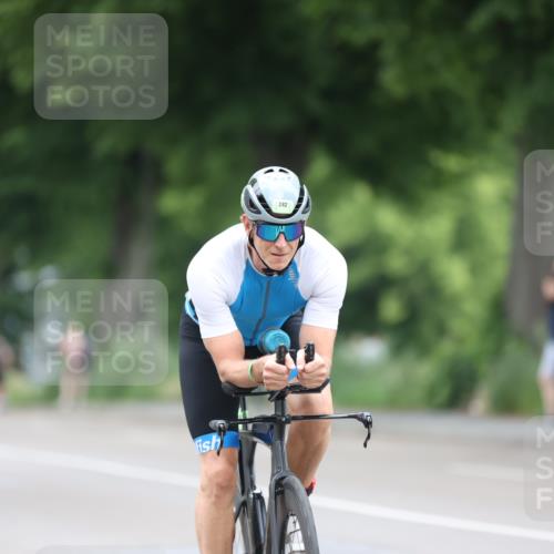 15.06.2025 - 7 Türme Triathlon Yannick Fuchs http://msf.ph/oto/7987855 15.06.2025 11:43:29 Radfahren 242, 311 meine-sportfotos.de