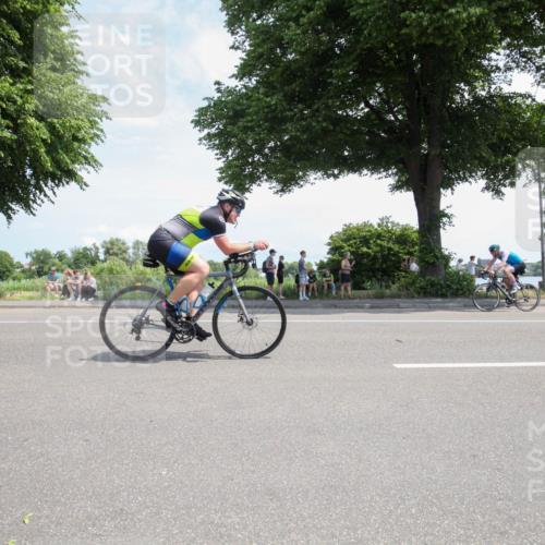 15.06.2025 - 7 Türme Triathlon Yannick Fuchs http://msf.ph/oto/7987859 15.06.2025 12:49:51 Radfahren 260, 466, 498, 677 meine-sportfotos.de