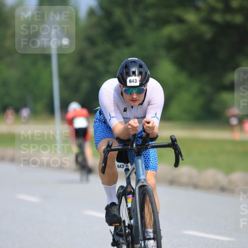 15.06.2025 - 27. Vierlanden-Triathlon H.Heesch http://msf.ph/oto/7987900 15.06.2025 11:39:07 Radfahren 220, 641, 643, 723, 733, 746 meine-sportfotos.de