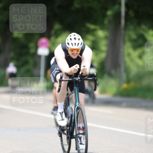 15.06.2025 - 7 Türme Triathlon Yannick Fuchs http://msf.ph/oto/7987937 15.06.2025 12:59:21 Radfahren 237, 298, 467, 515, 745, 763, 1075 meine-sportfotos.de