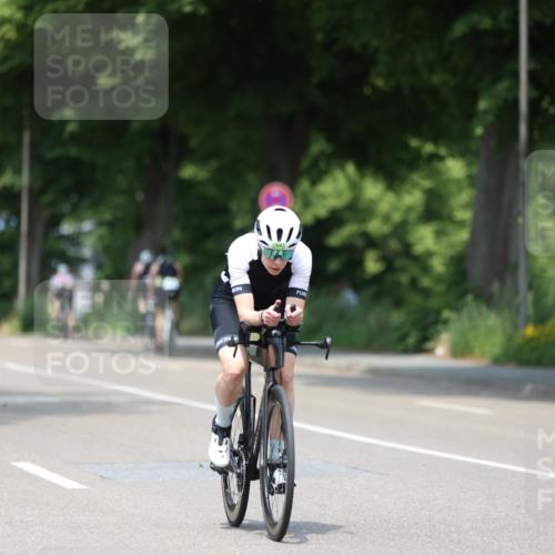 15.06.2025 - 7 Türme Triathlon Yannick Fuchs http://msf.ph/oto/7987979 15.06.2025 12:59:23 Radfahren 237, 467, 745, 755, 763, 842, 1075 meine-sportfotos.de