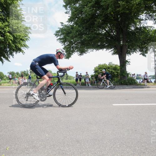 15.06.2025 - 7 Türme Triathlon Yannick Fuchs http://msf.ph/oto/7988026 15.06.2025 12:50:58 Radfahren 208, 225, 308, 435, 610, 616, 638 meine-sportfotos.de