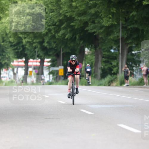 15.06.2025 - 7 Türme Triathlon Yannick Fuchs http://msf.ph/oto/7988031 15.06.2025 11:44:02 Radfahren 232, 233, 236 meine-sportfotos.de