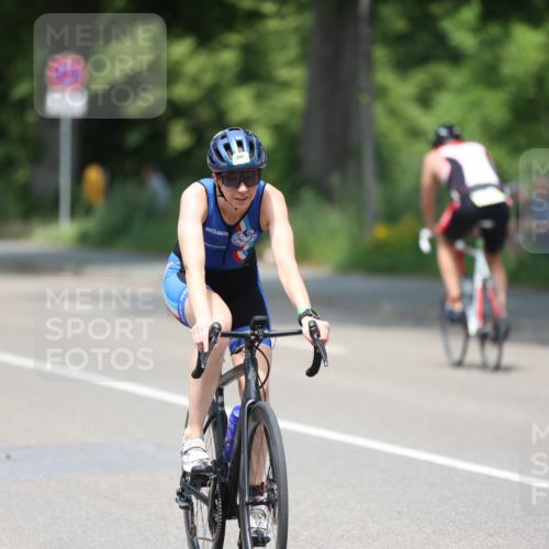 15.06.2025 - 7 Türme Triathlon Yannick Fuchs http://msf.ph/oto/7988053 15.06.2025 12:59:33 Radfahren 663, 727, 755, 842, 859 meine-sportfotos.de