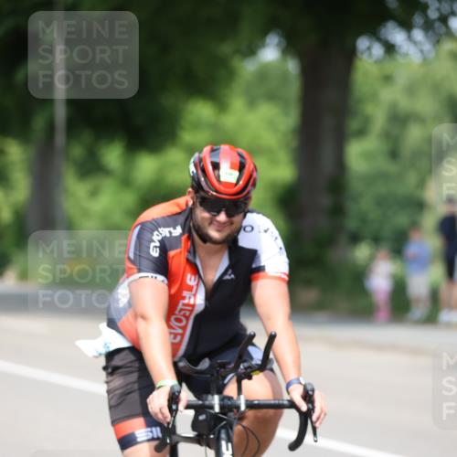 15.06.2025 - 7 Türme Triathlon Yannick Fuchs http://msf.ph/oto/7988144 15.06.2025 12:59:38 Radfahren 558, 663, 727, 792, 859 meine-sportfotos.de