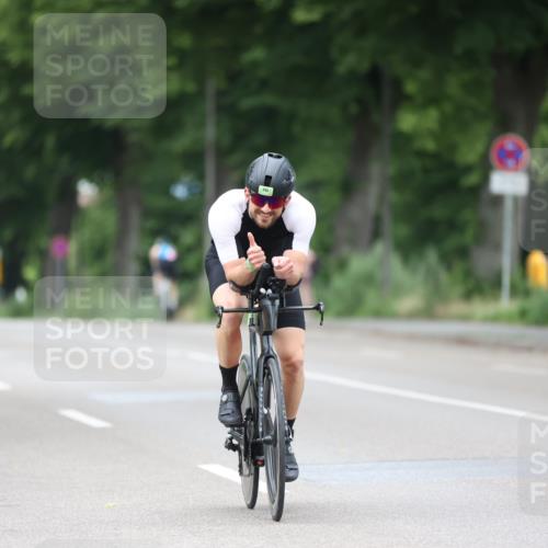 15.06.2025 - 7 Türme Triathlon Yannick Fuchs http://msf.ph/oto/7988170 15.06.2025 11:44:13 Radfahren 204, 278, 341 meine-sportfotos.de