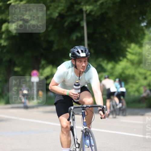15.06.2025 - 7 Türme Triathlon Yannick Fuchs http://msf.ph/oto/7988215 15.06.2025 13:00:20 Radfahren 355, 495, 531, 577, 665, 741, 869 meine-sportfotos.de