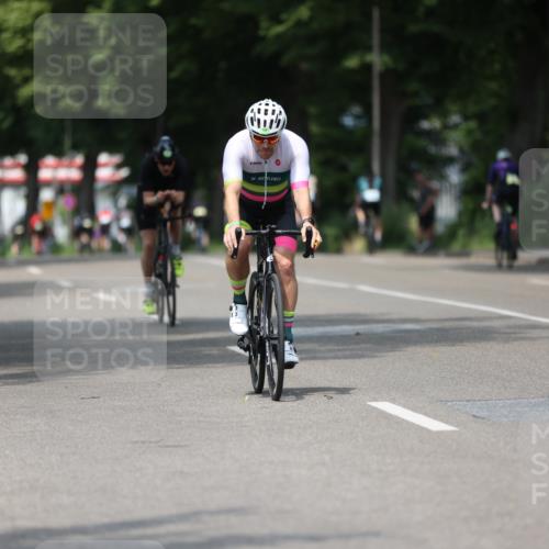 15.06.2025 - 7 Türme Triathlon Yannick Fuchs http://msf.ph/oto/7988367 15.06.2025 13:00:28 Radfahren 200, 402, 461, 495, 577, 665, 879, 945, 1166 meine-sportfotos.de