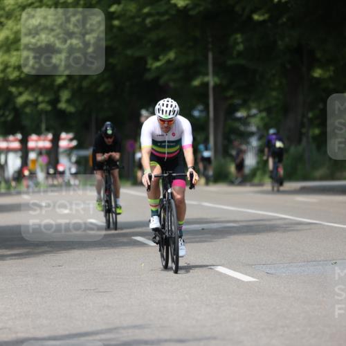 15.06.2025 - 7 Türme Triathlon Yannick Fuchs http://msf.ph/oto/7988378 15.06.2025 13:00:28 Radfahren 200, 402, 461, 495, 577, 665, 879, 945, 1166 meine-sportfotos.de
