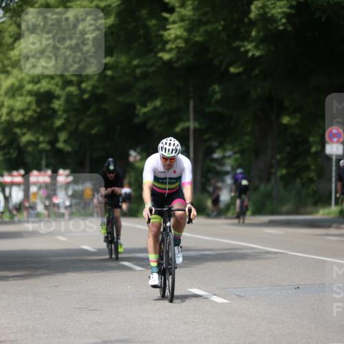 15.06.2025 - 7 Türme Triathlon Yannick Fuchs http://msf.ph/oto/7988388 15.06.2025 13:00:28 Radfahren 200, 402, 461, 495, 577, 665, 879, 945, 1166 meine-sportfotos.de