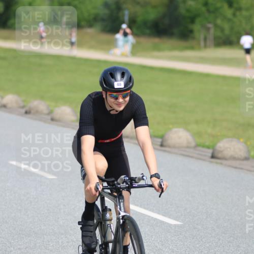 21.06.2025 - 27. Vierlanden-Triathlon H.Heesch http://msf.ph/oto/7988393 15.06.2025 11:42:28 Radfahren 48, 751, 762, 859 meine-sportfotos.de