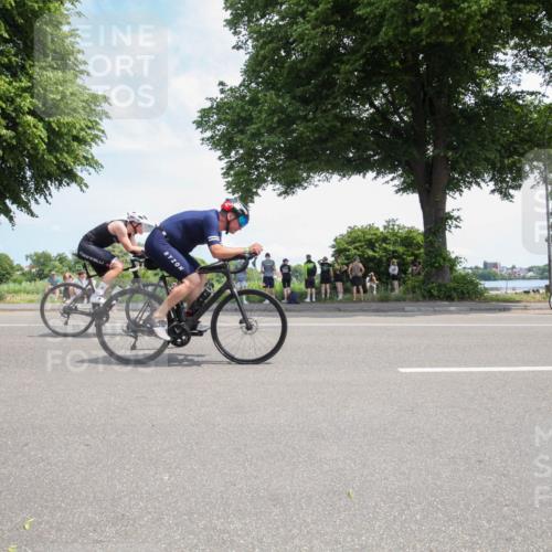 15.06.2025 - 7 Türme Triathlon Yannick Fuchs http://msf.ph/oto/7988414 15.06.2025 12:54:59 Radfahren 255, 272, 331, 436, 473, 626, 634, 940, 983 meine-sportfotos.de