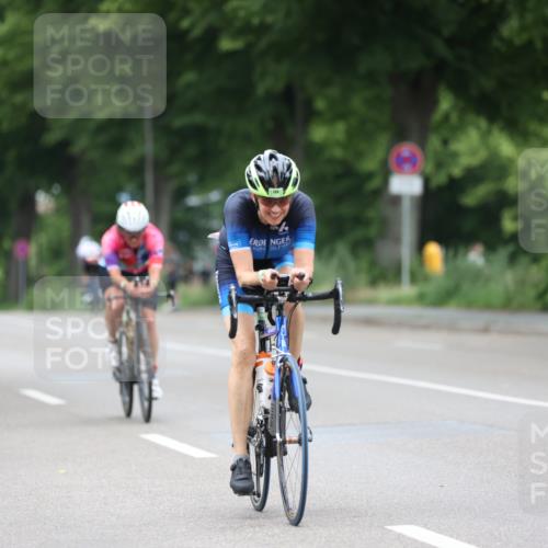 15.06.2025 - 7 Türme Triathlon Yannick Fuchs http://msf.ph/oto/7988491 15.06.2025 11:45:00 Radfahren 202, 242, 255 meine-sportfotos.de
