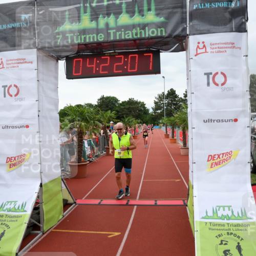 15.06.2025 - 7 Türme Triathlon Michael Strokosch http://msf.ph/oto/7988495 15.06.2025 14:22:07 Ziel 396, 705, 1013 meine-sportfotos.de