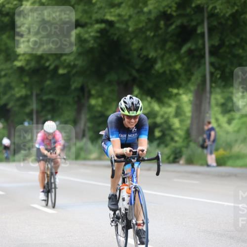 15.06.2025 - 7 Türme Triathlon Yannick Fuchs http://msf.ph/oto/7988510 15.06.2025 11:45:01 Radfahren 202, 242, 255 meine-sportfotos.de