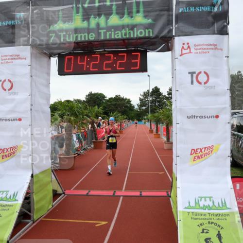 15.06.2025 - 7 Türme Triathlon Michael Strokosch http://msf.ph/oto/7988650 15.06.2025 14:22:23 Ziel 615, 718, 722, 903 meine-sportfotos.de