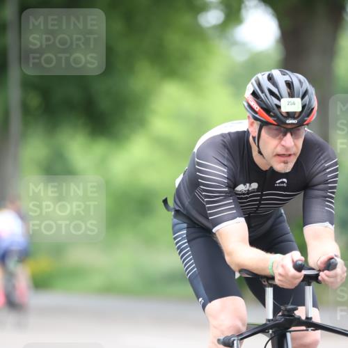 15.06.2025 - 7 Türme Triathlon Yannick Fuchs http://msf.ph/oto/7988699 15.06.2025 11:45:39 Radfahren 245, 256, 260, 301 meine-sportfotos.de