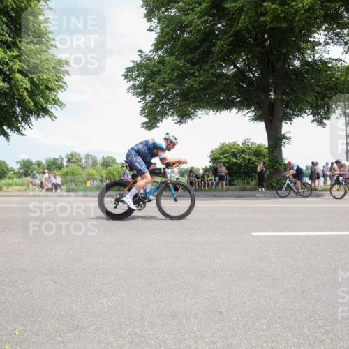 15.06.2025 - 7 Türme Triathlon Yannick Fuchs http://msf.ph/oto/7988712 15.06.2025 12:57:23 Radfahren 257, 503, 595, 789, 855, 862, 1016, 1073, 1156, 1181 meine-sportfotos.de