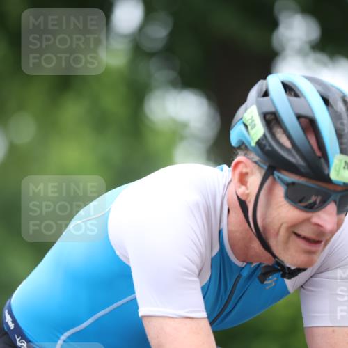 15.06.2025 - 7 Türme Triathlon Yannick Fuchs http://msf.ph/oto/7988742 15.06.2025 11:45:41 Radfahren 232, 245, 256, 260, 301 meine-sportfotos.de
