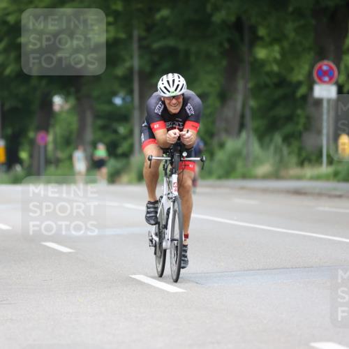15.06.2025 - 7 Türme Triathlon Yannick Fuchs http://msf.ph/oto/7988760 15.06.2025 11:45:43 Radfahren 232, 245, 260, 301 meine-sportfotos.de