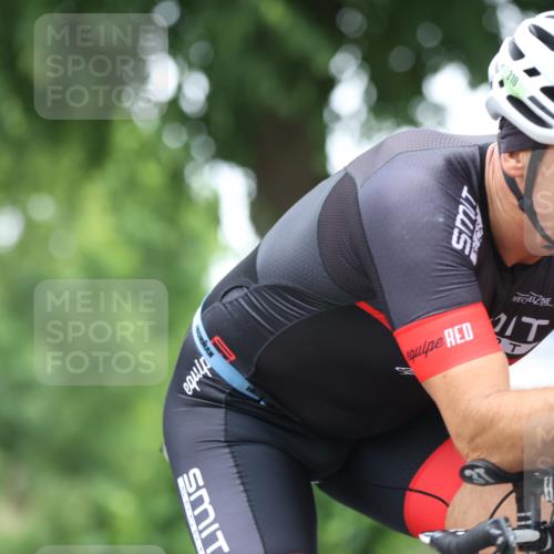 15.06.2025 - 7 Türme Triathlon Yannick Fuchs http://msf.ph/oto/7988833 15.06.2025 11:45:45 Radfahren 232, 245, 301 meine-sportfotos.de
