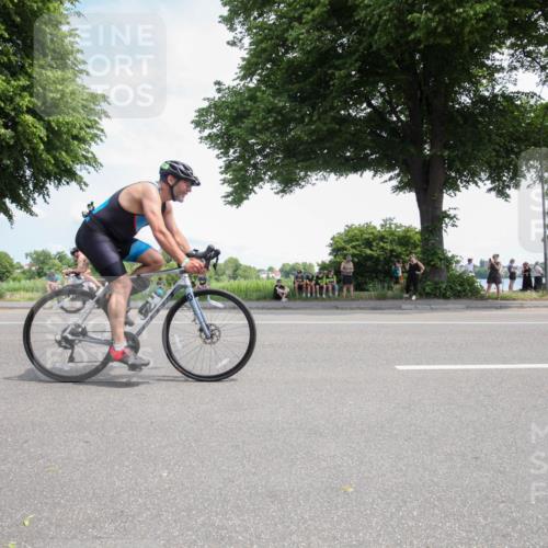 15.06.2025 - 7 Türme Triathlon Yannick Fuchs http://msf.ph/oto/7988885 15.06.2025 12:58:47 Radfahren 402, 527, 665, 681, 701, 707, 719, 740, 1182 meine-sportfotos.de