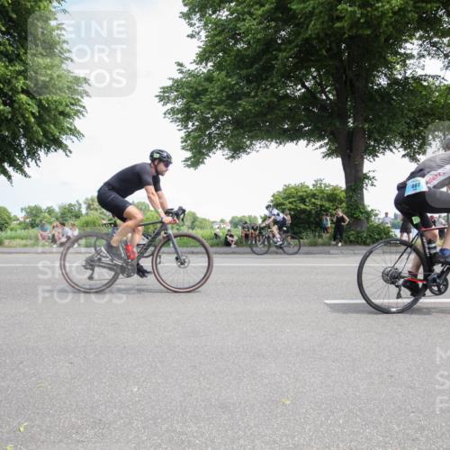 15.06.2025 - 7 Türme Triathlon Yannick Fuchs http://msf.ph/oto/7988913 15.06.2025 12:58:51 Radfahren 327, 527, 665, 681, 701, 707, 1182 meine-sportfotos.de