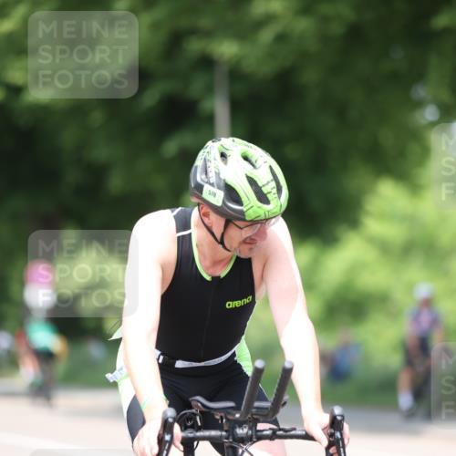 15.06.2025 - 7 Türme Triathlon Yannick Fuchs http://msf.ph/oto/7988954 15.06.2025 13:00:45 Radfahren 234, 327, 361, 579, 641, 927, 992, 1169 meine-sportfotos.de