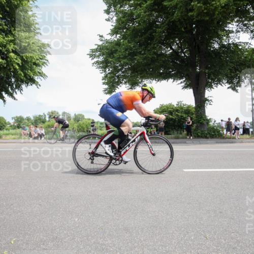 15.06.2025 - 7 Türme Triathlon Yannick Fuchs http://msf.ph/oto/7988955 15.06.2025 12:59:07 Radfahren 361, 503, 579, 639, 647, 919, 1006, 1071 meine-sportfotos.de