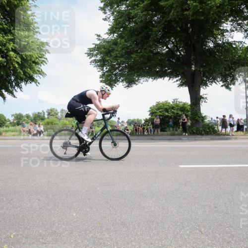 15.06.2025 - 7 Türme Triathlon Yannick Fuchs http://msf.ph/oto/7988983 15.06.2025 12:59:22 Radfahren 237, 298, 467, 745, 755, 763, 842, 1075 meine-sportfotos.de