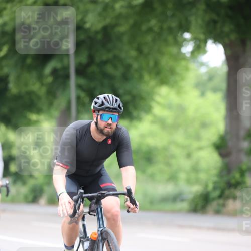 15.06.2025 - 7 Türme Triathlon Yannick Fuchs http://msf.ph/oto/7989117 15.06.2025 11:46:21 Radfahren 235, 309, 315 meine-sportfotos.de