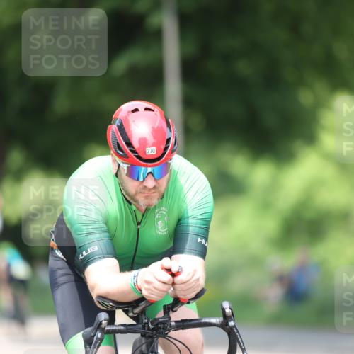 15.06.2025 - 7 Türme Triathlon Yannick Fuchs http://msf.ph/oto/7989135 15.06.2025 13:00:51 Radfahren 298, 327, 361, 376, 398, 467, 467, 515, 524, 774, 804, 846, 872, 927, 1070, 1169 meine-sportfotos.de