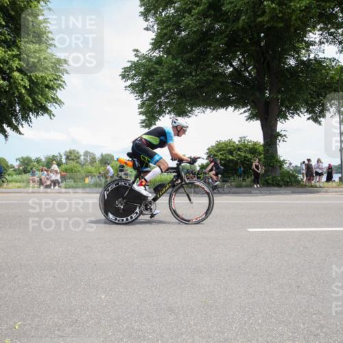 15.06.2025 - 7 Türme Triathlon Yannick Fuchs http://msf.ph/oto/7989155 15.06.2025 13:00:38 Radfahren 234, 252, 424, 579, 641, 805, 963, 992, 1049, 1149 meine-sportfotos.de