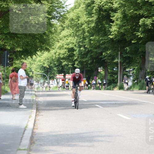 15.06.2025 - 7 Türme Triathlon Yannick Fuchs http://msf.ph/oto/7989215 15.06.2025 13:00:58 Radfahren 298, 376, 467, 467, 515, 524, 545, 667, 774, 797, 804, 846, 872, 1028, 1070, 1091 meine-sportfotos.de