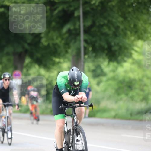 15.06.2025 - 7 Türme Triathlon Yannick Fuchs http://msf.ph/oto/7989222 15.06.2025 11:46:24 Radfahren 202, 235, 315 meine-sportfotos.de